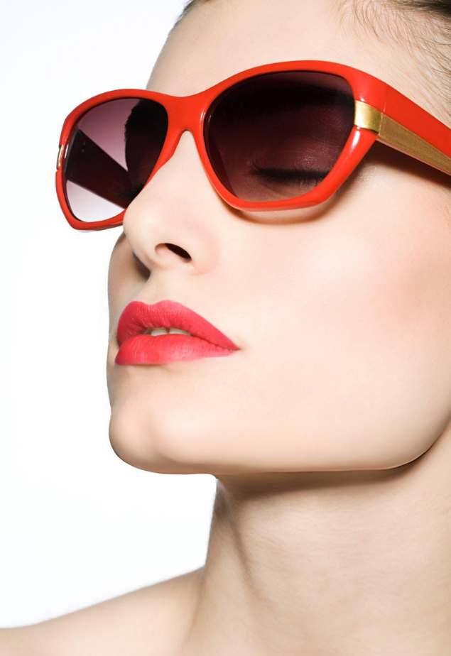 IDEE Optics Storefront Dummy